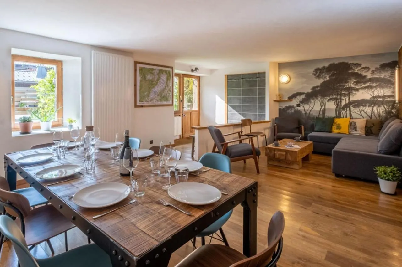 Loft-Chalet With Exterior And View In Chamonix Villa France