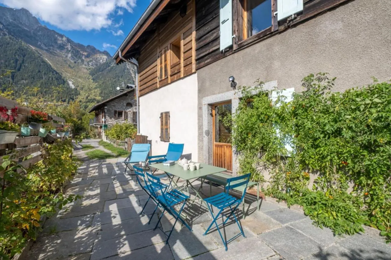 Loft-Chalet With Exterior And View In Chamonix Villa Holiday home